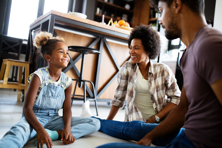 5 Little Things You Can Do as a Family to Have a Happier 2022